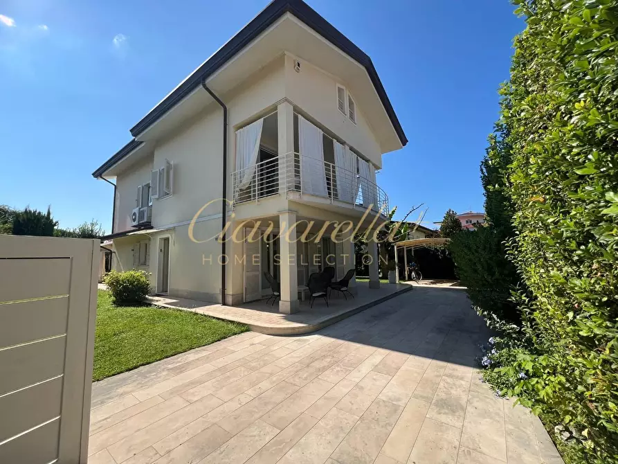 casa indipendente in affitto a Forte dei Marmi