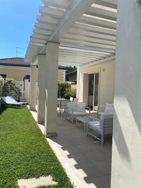 casa indipendente in affitto a Forte dei Marmi