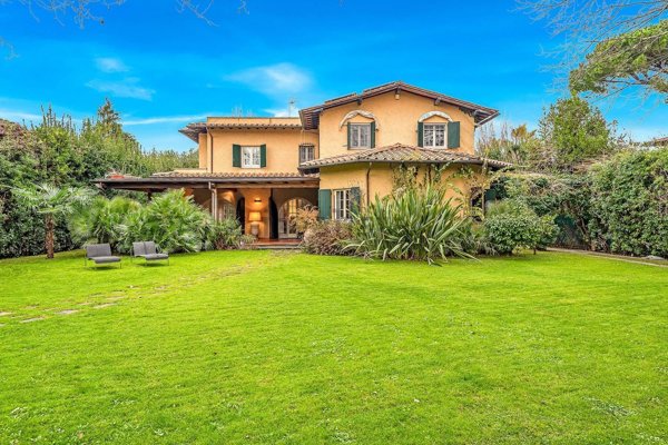 casa indipendente in affitto a Forte dei Marmi