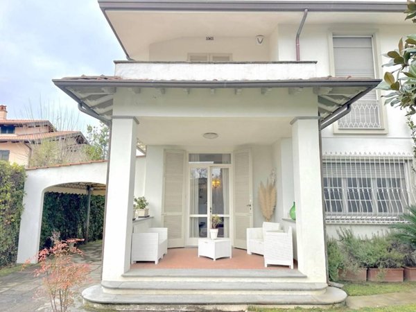 casa indipendente in affitto a Forte dei Marmi