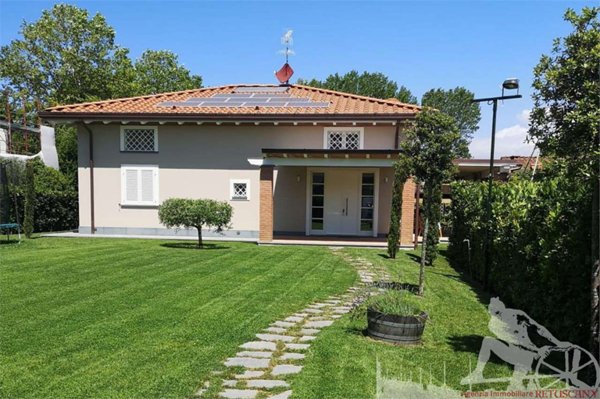 casa indipendente in affitto a Forte dei Marmi