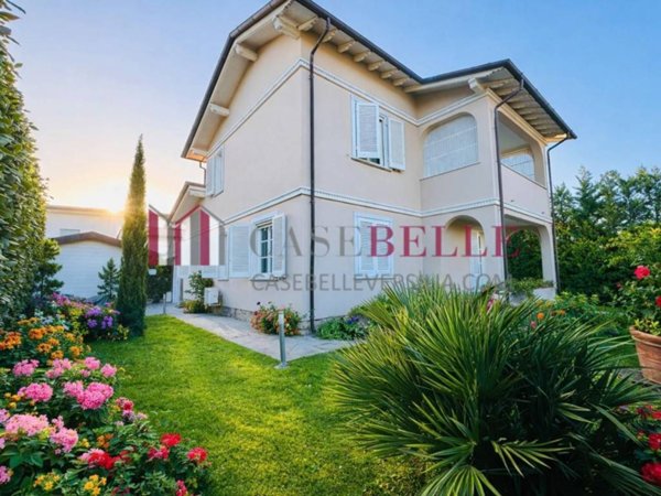 appartamento in affitto a Forte dei Marmi