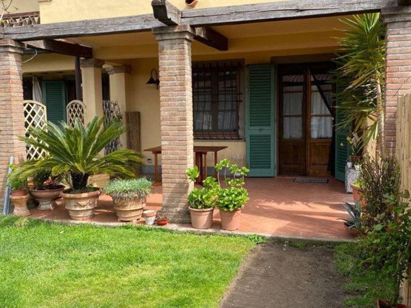 casa indipendente in affitto a Forte dei Marmi