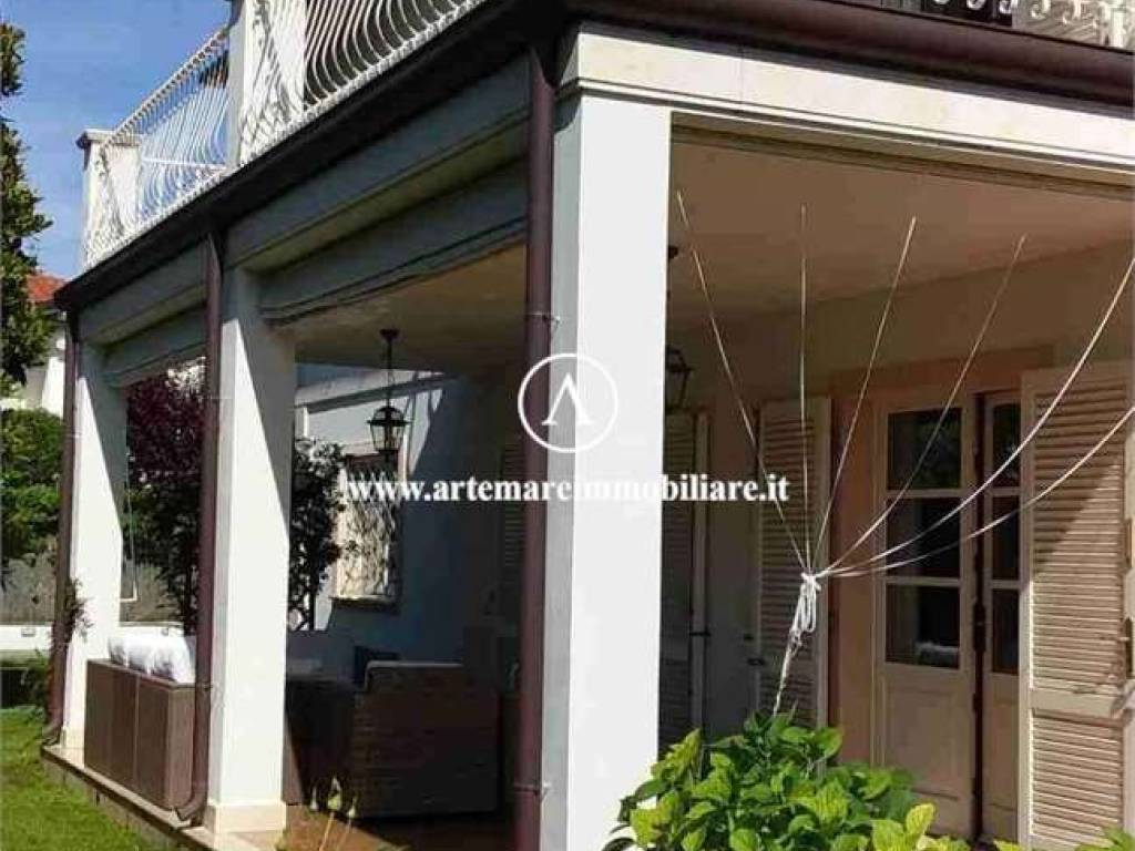 casa indipendente in affitto a Forte dei Marmi