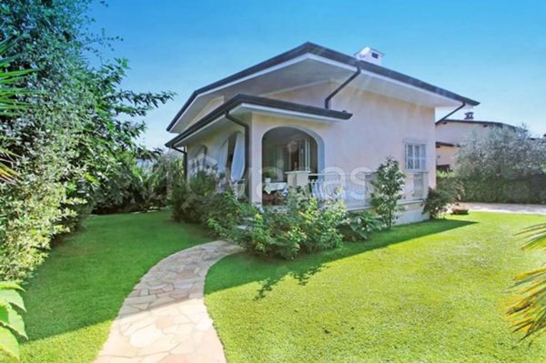 casa indipendente in affitto a Forte dei Marmi