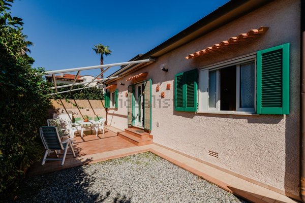 casa indipendente in affitto a Forte dei Marmi