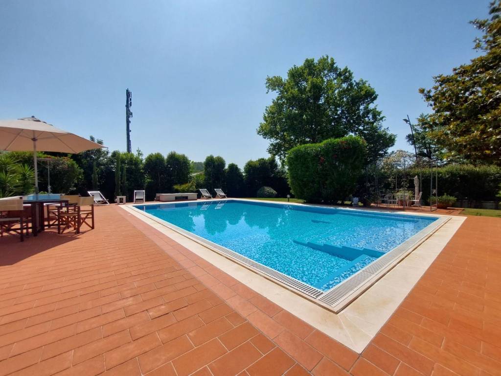 casa indipendente in affitto a Forte dei Marmi in zona Vaiana