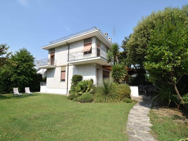 casa indipendente in affitto a Forte dei Marmi