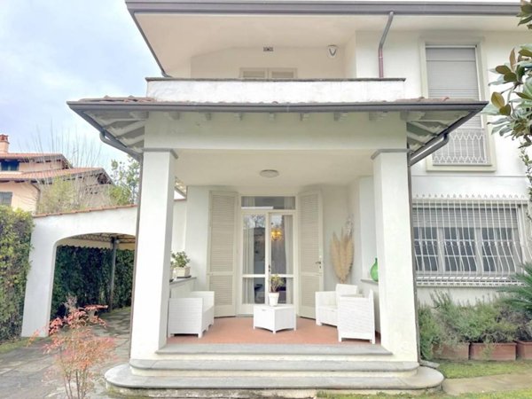 casa indipendente in affitto a Forte dei Marmi