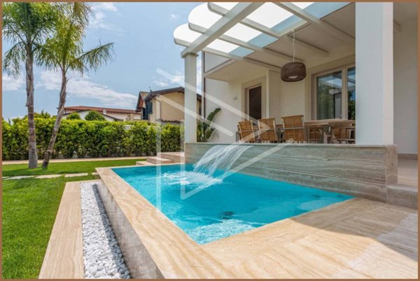 casa indipendente in affitto a Forte dei Marmi