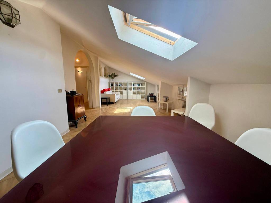 appartamento in affitto a Forte dei Marmi in zona Roma Imperiale