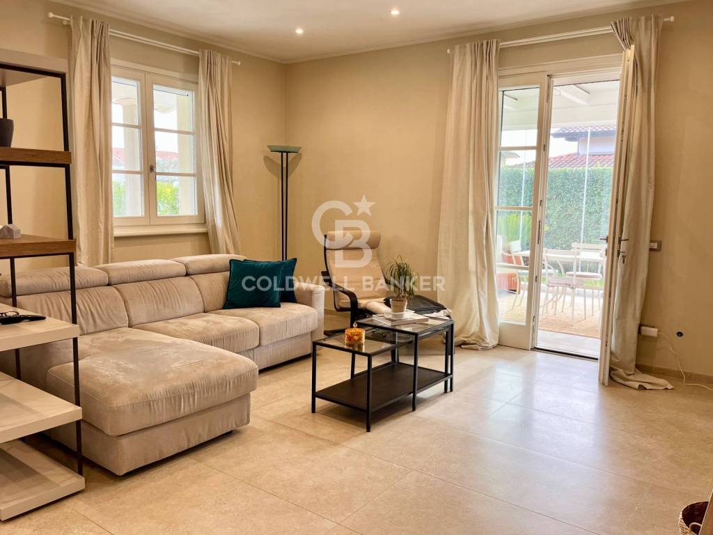 casa indipendente in affitto a Forte dei Marmi