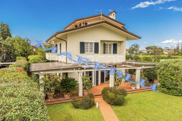 casa indipendente in affitto a Forte dei Marmi