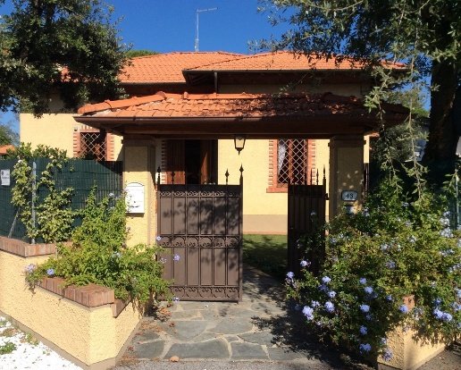 casa indipendente in affitto a Forte dei Marmi