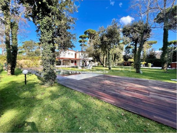casa indipendente in affitto a Forte dei Marmi
