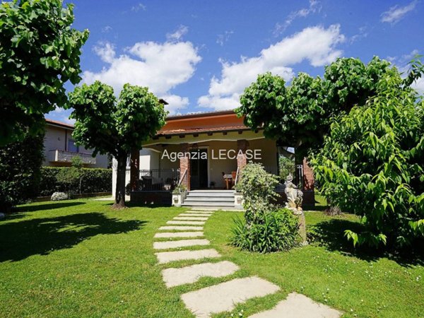 casa indipendente in affitto a Forte dei Marmi