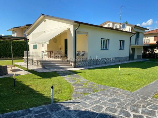 casa indipendente in affitto a Forte dei Marmi