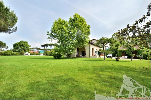 casa indipendente in affitto a Forte dei Marmi in zona Roma Imperiale