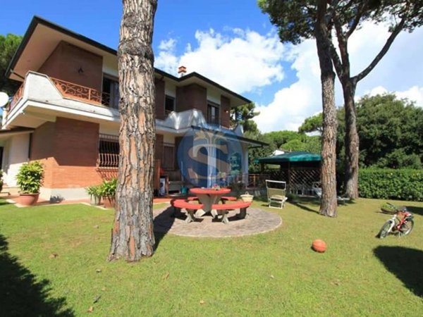 casa indipendente in affitto a Forte dei Marmi
