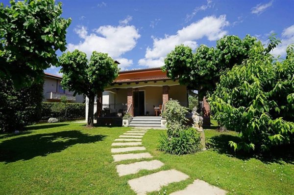 casa indipendente in affitto a Forte dei Marmi