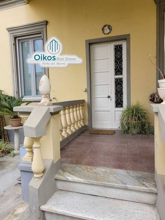 appartamento in affitto a Forte dei Marmi