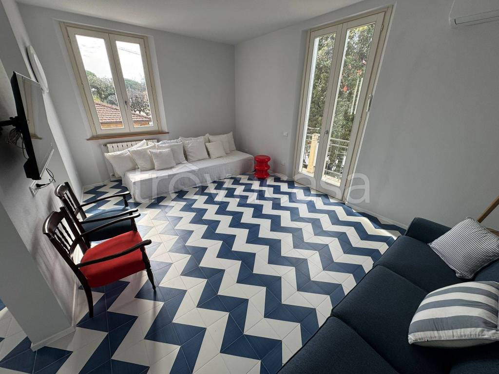 appartamento in affitto a Forte dei Marmi