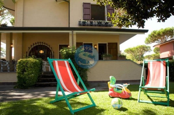 casa indipendente in affitto a Forte dei Marmi