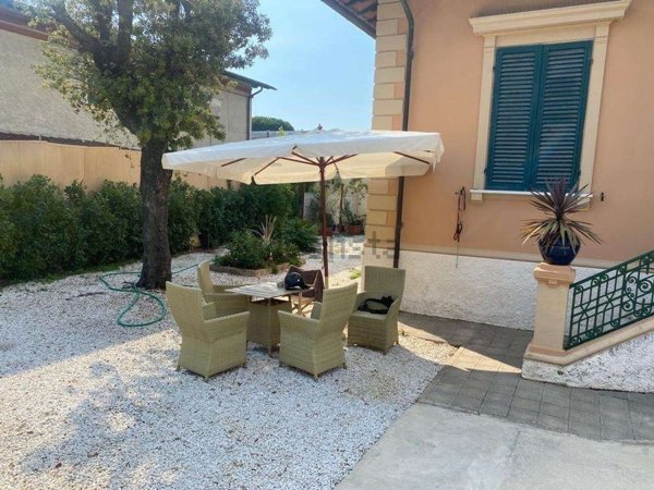 casa indipendente in affitto a Forte dei Marmi