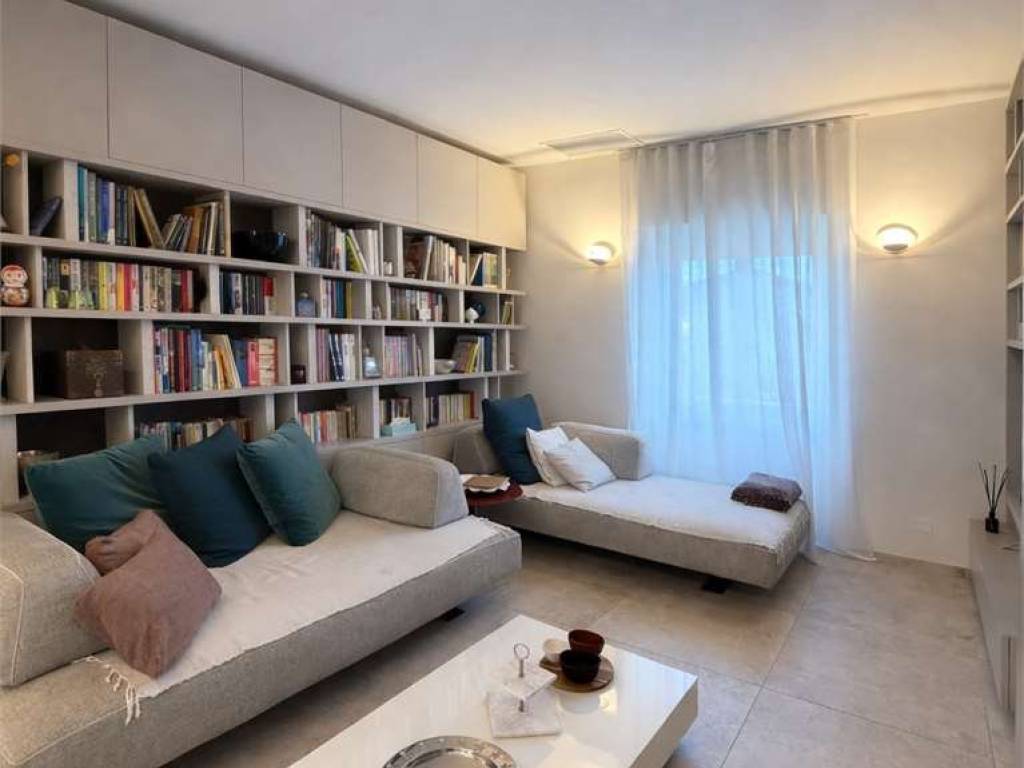 casa indipendente in affitto a Forte dei Marmi in zona Vittoria Apuana