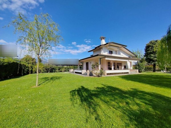 casa indipendente in affitto a Forte dei Marmi