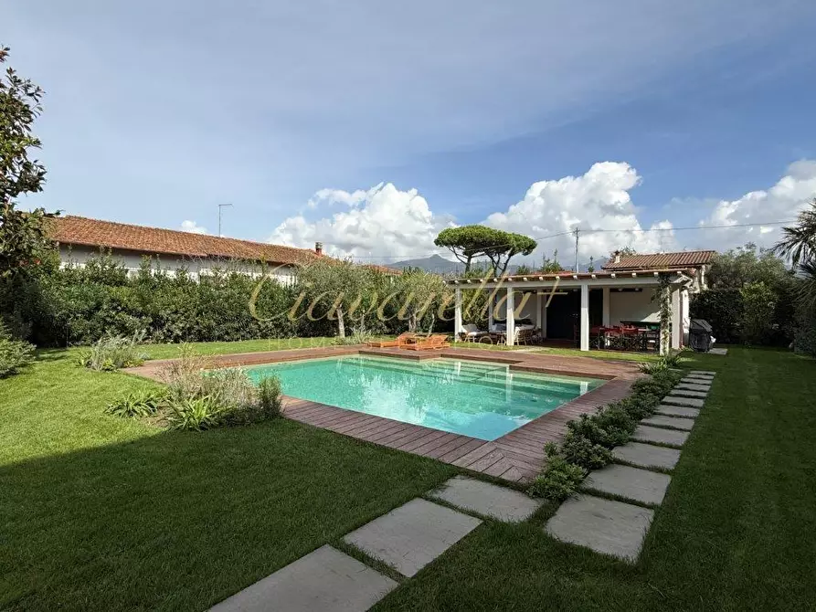 casa indipendente in affitto a Forte dei Marmi