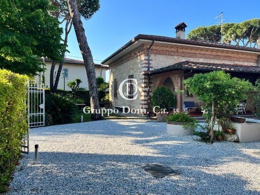 casa indipendente in affitto a Forte dei Marmi