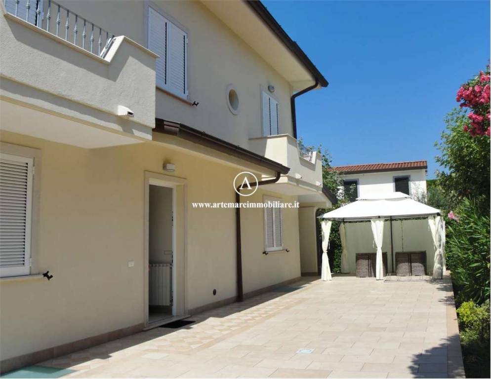 casa indipendente in affitto a Forte dei Marmi
