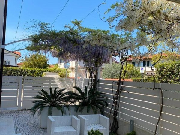 casa indipendente in affitto a Forte dei Marmi