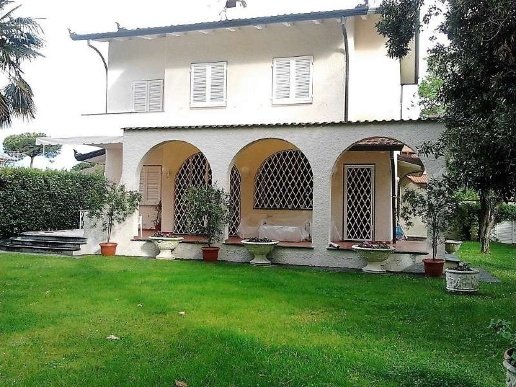 casa indipendente in affitto a Forte dei Marmi