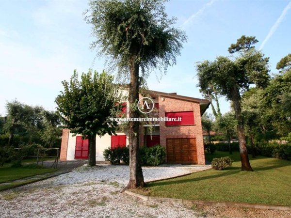 casa indipendente in affitto a Forte dei Marmi in zona Roma Imperiale