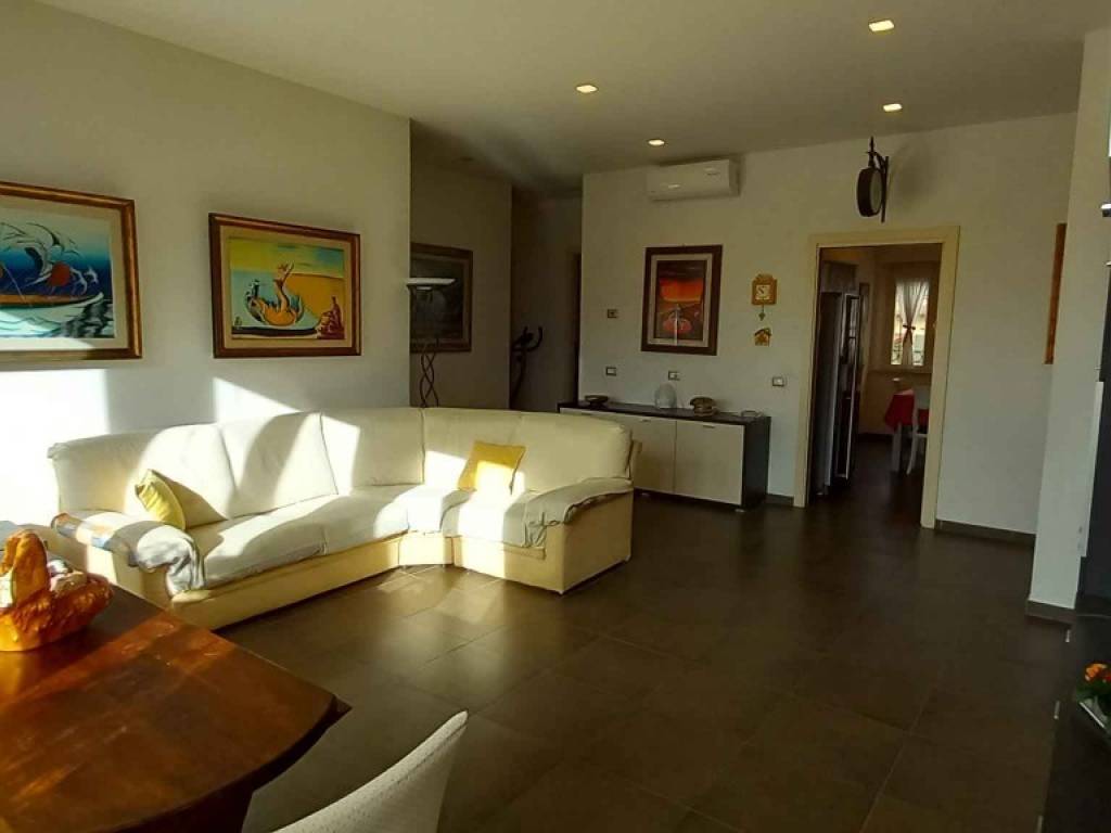 appartamento in affitto a Forte dei Marmi in zona Vittoria Apuana