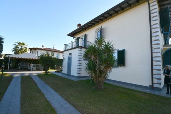 casa indipendente in affitto a Forte dei Marmi