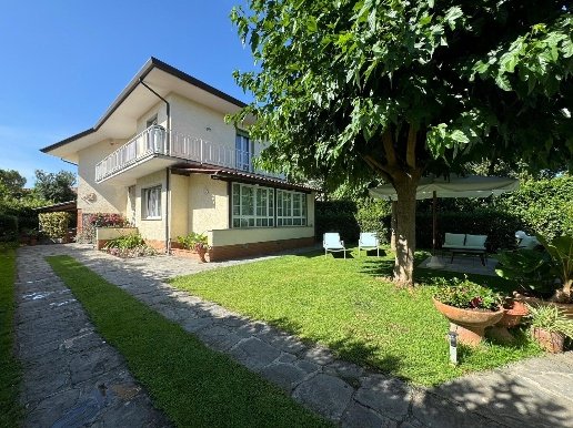 casa indipendente in affitto a Forte dei Marmi