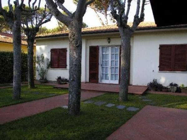 casa indipendente in affitto a Forte dei Marmi