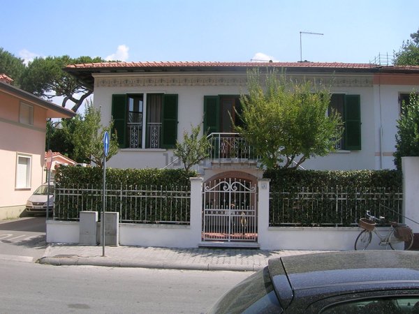 pentavano in affitto a Forte dei Marmi