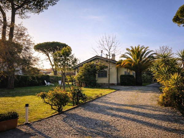 casa indipendente in affitto a Forte dei Marmi