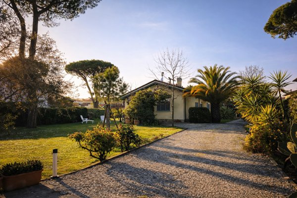 casa indipendente in affitto a Forte dei Marmi