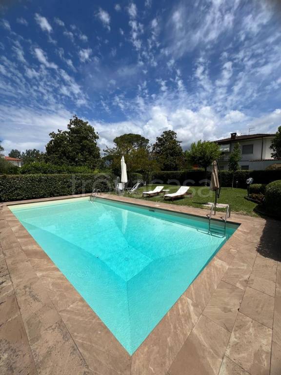 casa indipendente in affitto a Forte dei Marmi