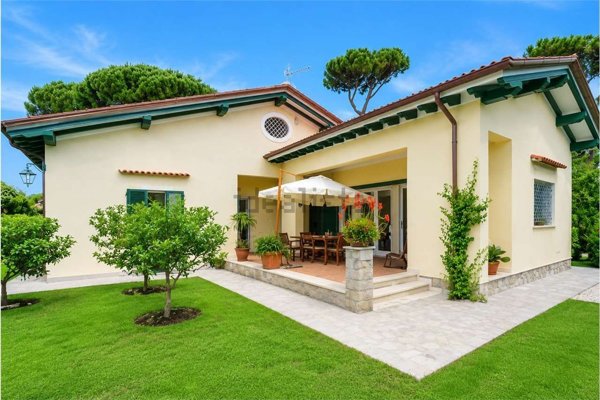 casa indipendente in affitto a Forte dei Marmi