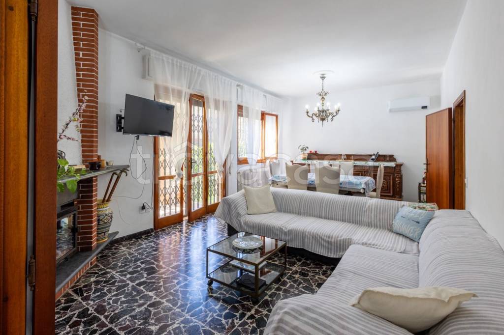 casa indipendente in affitto a Forte dei Marmi