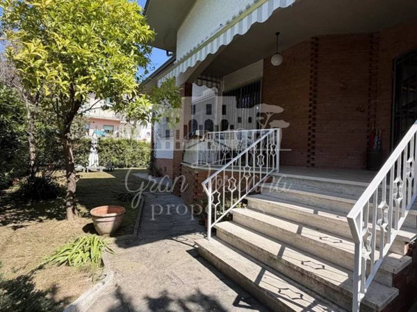 casa indipendente in affitto a Forte dei Marmi