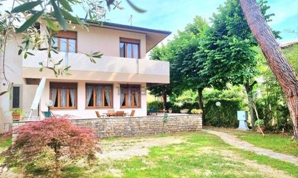 casa indipendente in affitto a Forte dei Marmi
