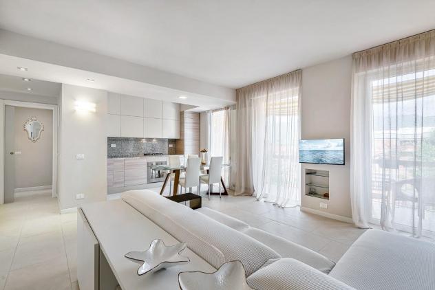 appartamento in affitto a Forte dei Marmi in zona Vittoria Apuana