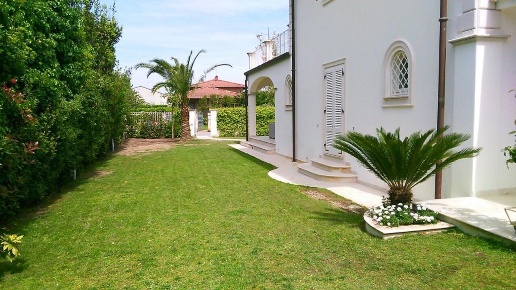 casa indipendente in affitto a Forte dei Marmi